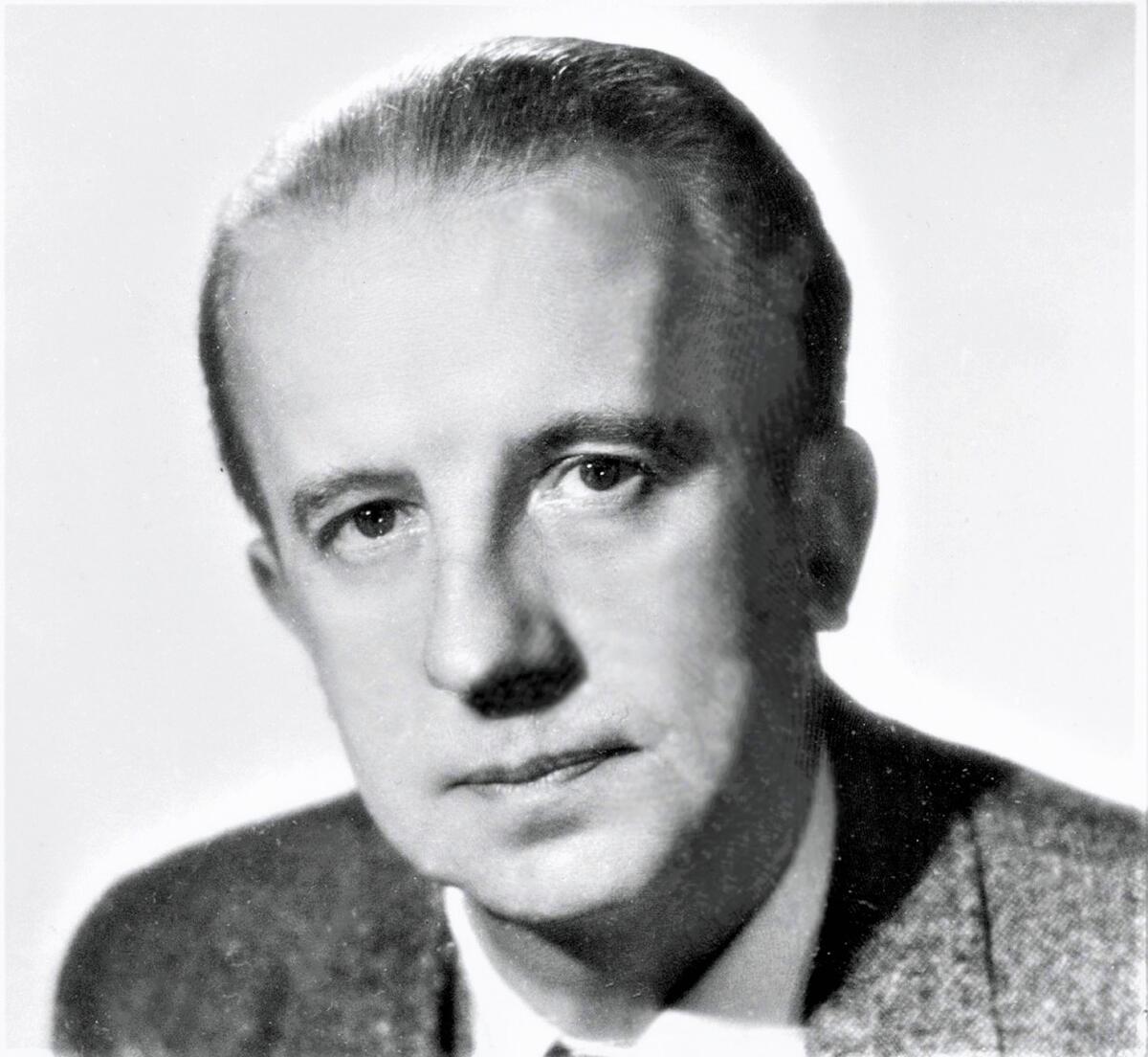 J'ai écrit Ton Nom Sur Le Sable Paul Eluard Paul Eluard poète surréaliste - Europ Explo