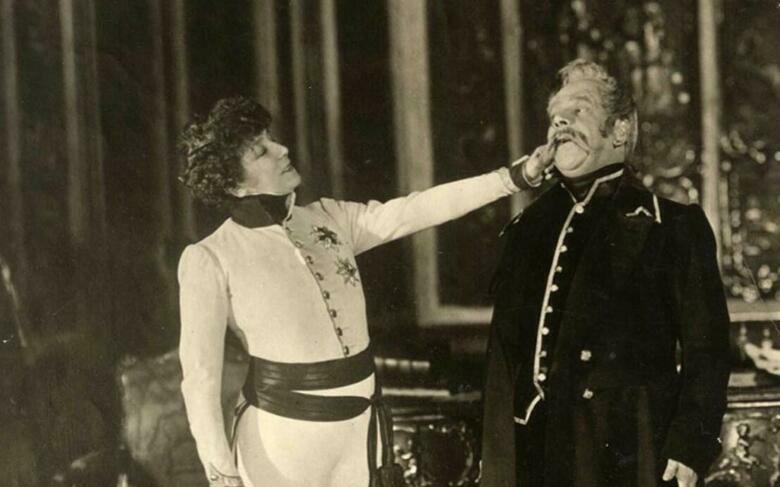 Sarah Bernhardt actrice de la Comédie Française - Europ Explo