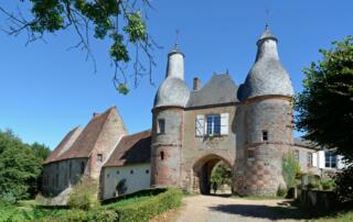 La commanderie d'Arville et circuit des manoirs