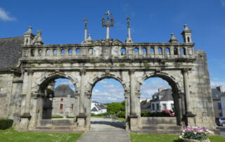 cours en ligne les enclos paroissiaux