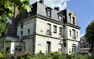 Visite de la cathédrale sainte Geneviève et de son village